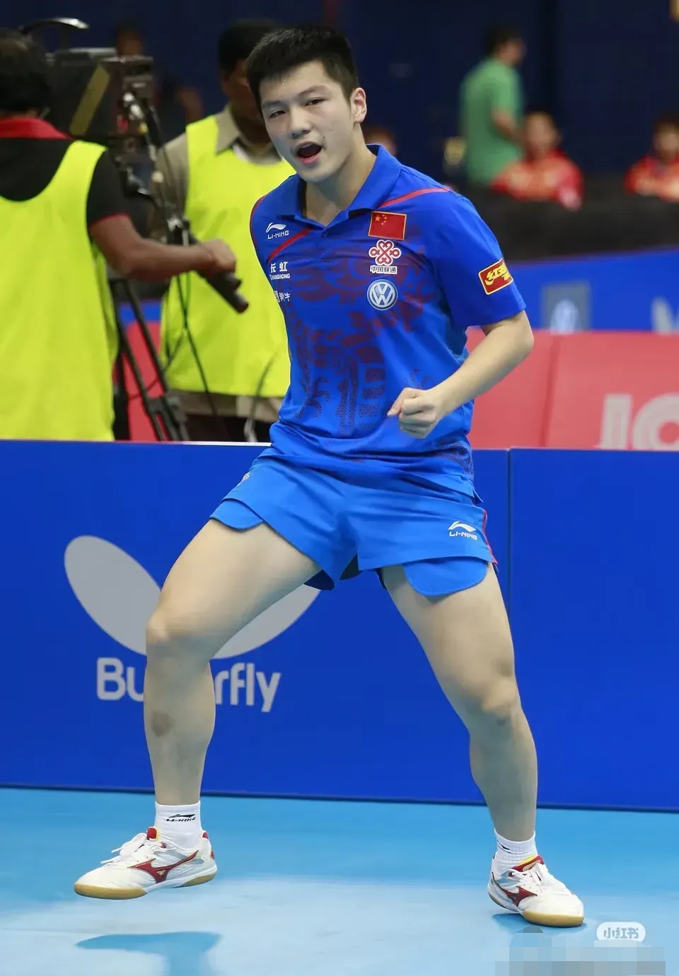 英格兰队险胜法国队，樊振东状态火热的简单介绍