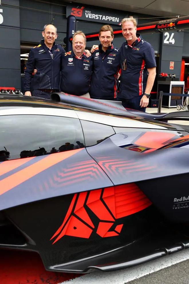 红牛车队逆转阿斯顿马丁，佩雷兹状态火热