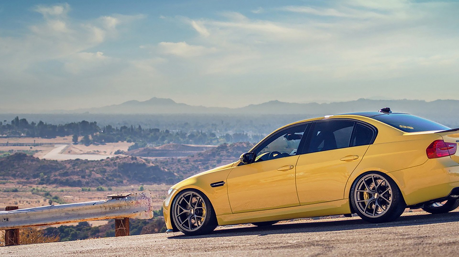 爱游戏tv-爆冷！CBA上海队险胜NBA劲旅尼克斯，锡安状态火热虽败犹荣