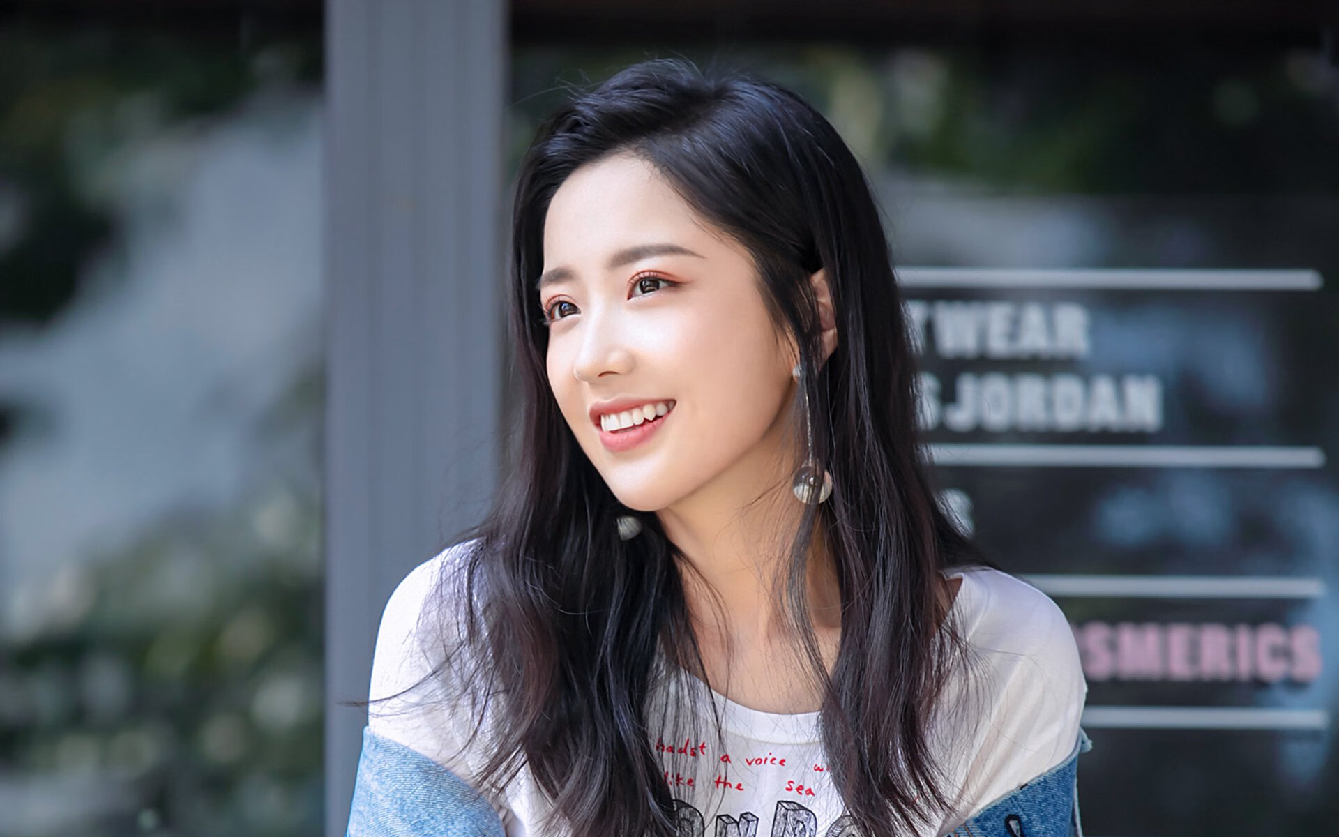 爱游戏-隐形之墙，萨内如何用不存在的存在感，主导喀麦隆与克罗地亚的生死棋局