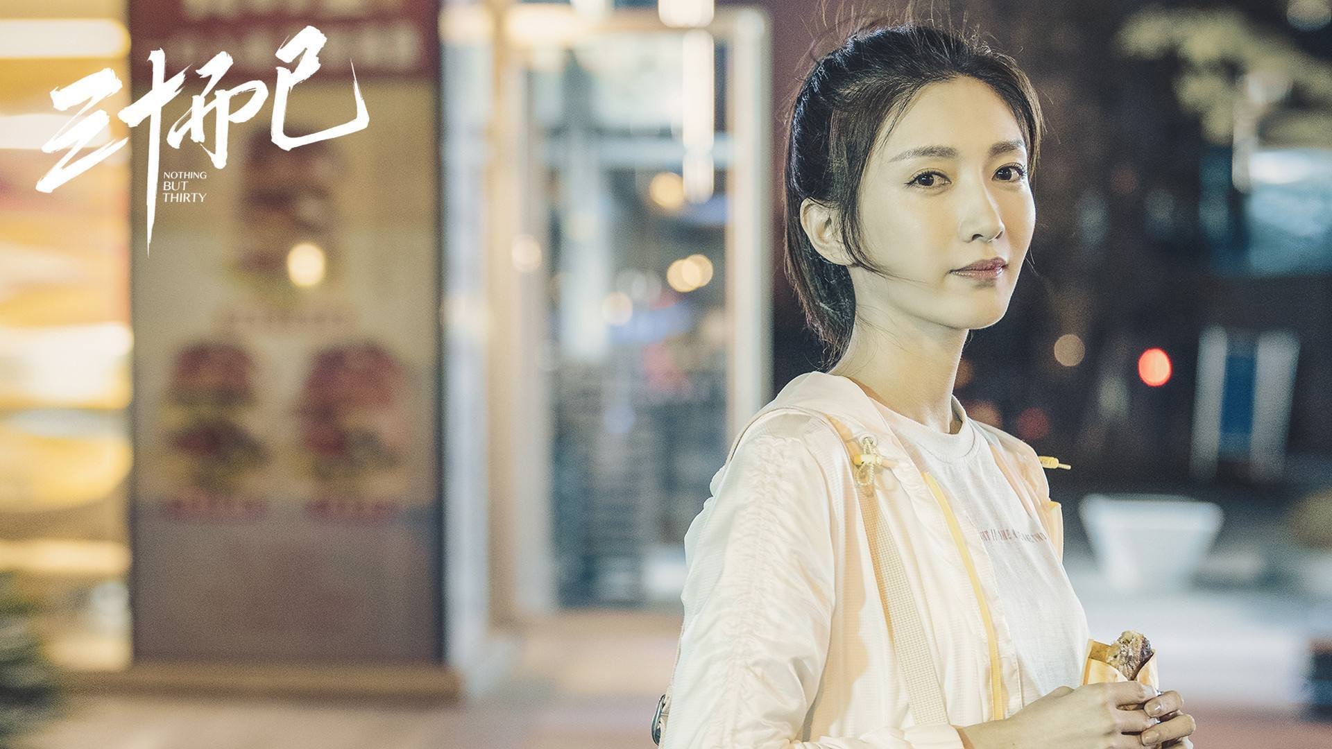 爱游戏体育-绿茵双雄记，从贝蒂斯的战术铁幕到萨拉赫的王者时刻