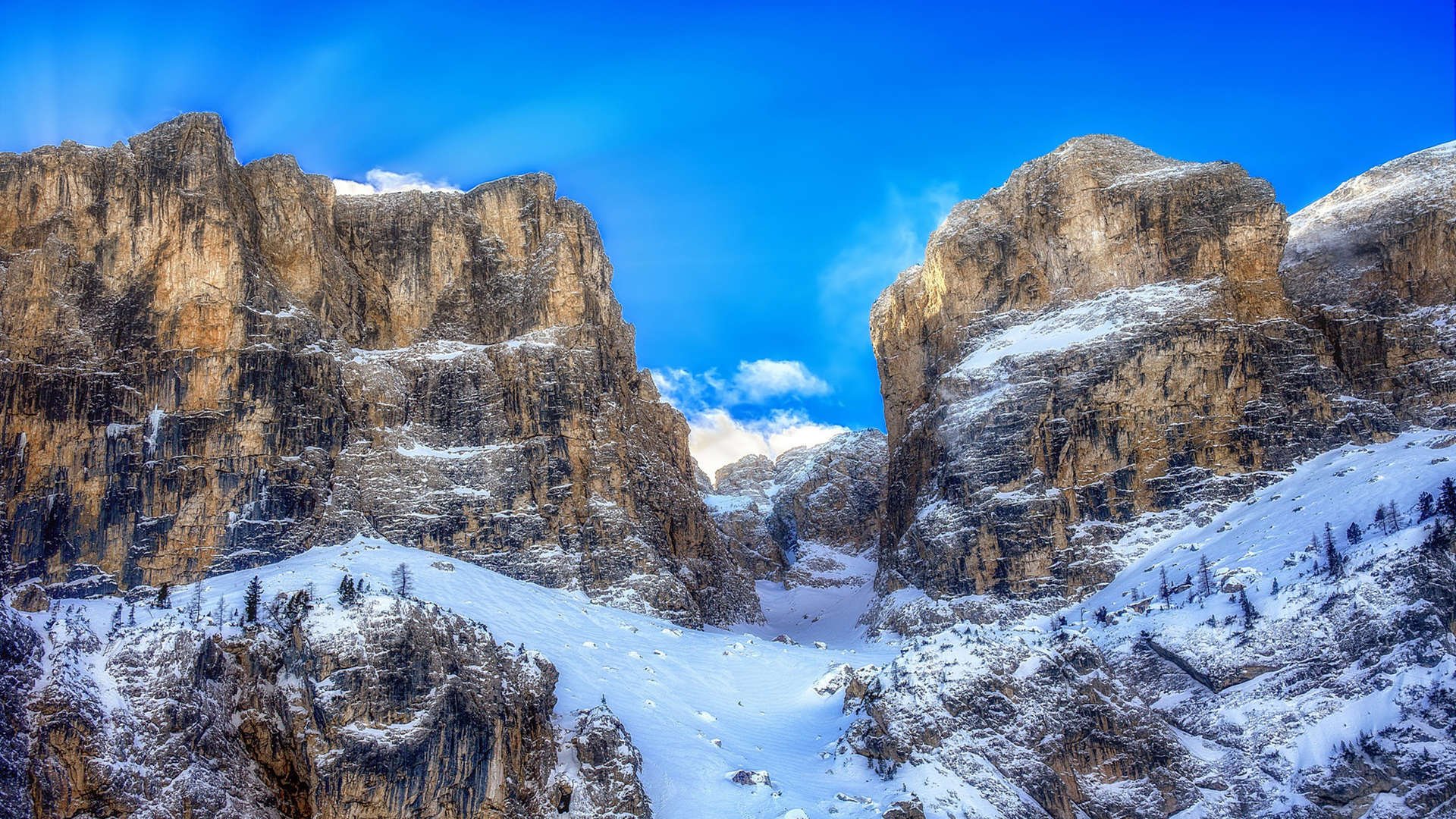 越过群山与星光，劳塔罗的加冕之夜